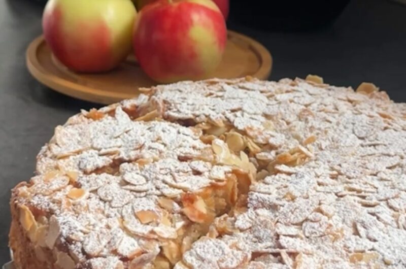 Apple Almond Cake Recipe