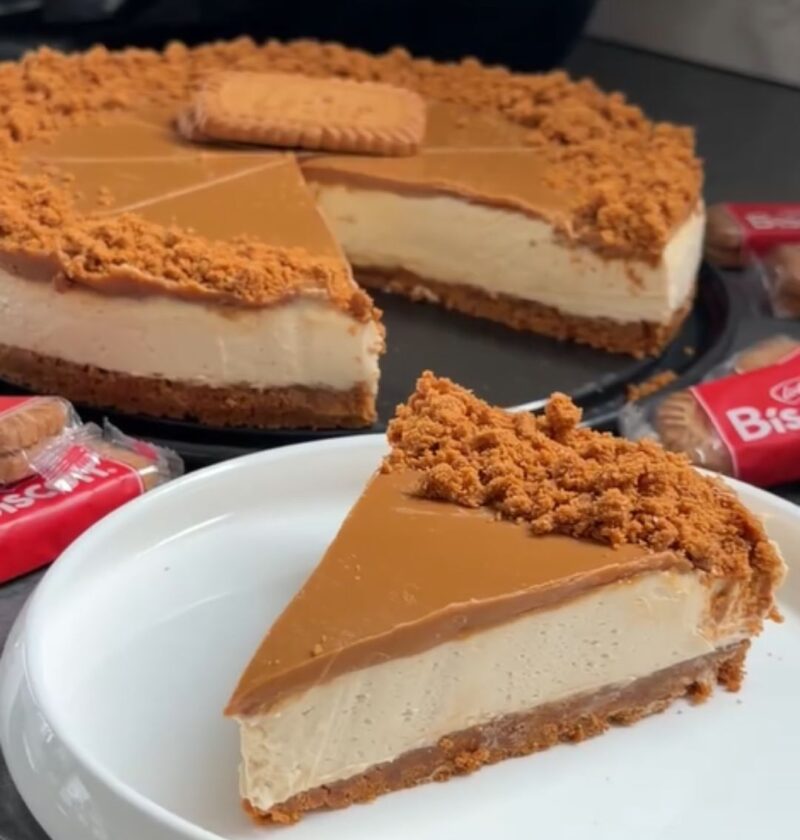 No Bake Lotus Cheesecake