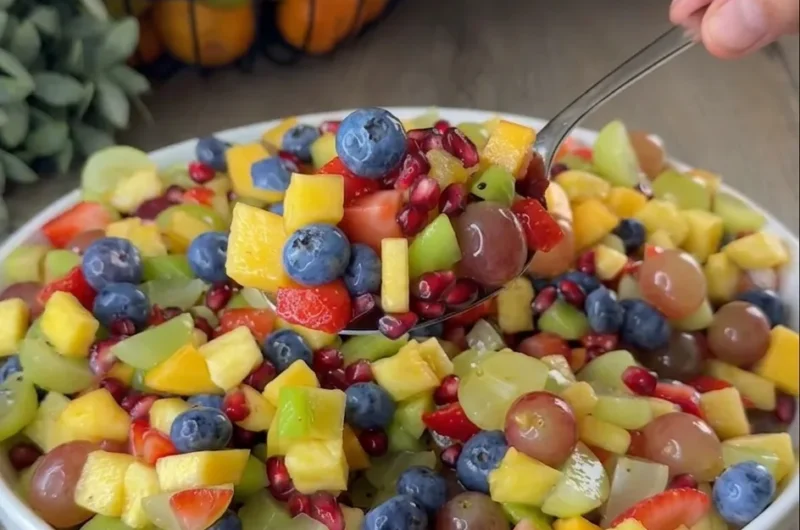 Easy Honey Lime Fruit Salad
